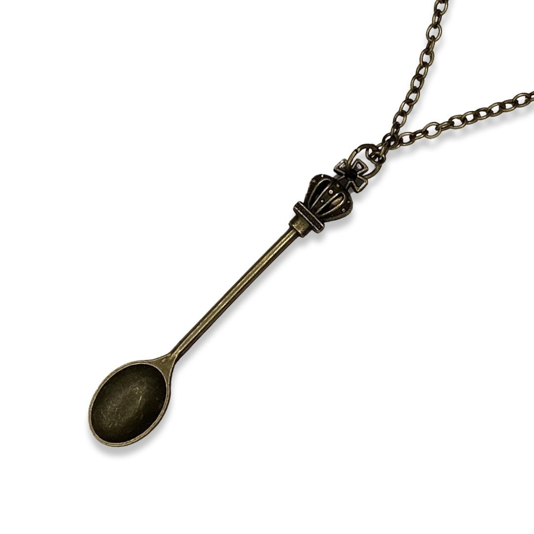 Elegant Mini Spoon Pendant with 45cm Necklace - Vintage Snuff Spoon for Women, Queen Copper