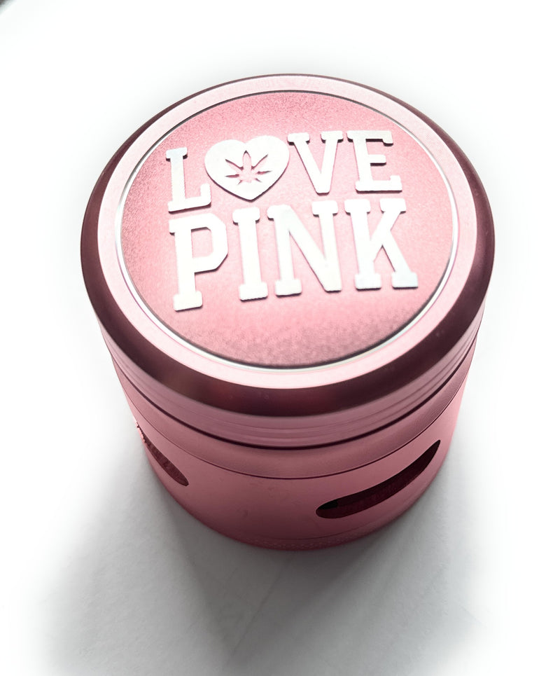XXL Love Pink Grinder 4-teilig aus Metall (63mm) mit Magnetdeckel und robusten Zähnen