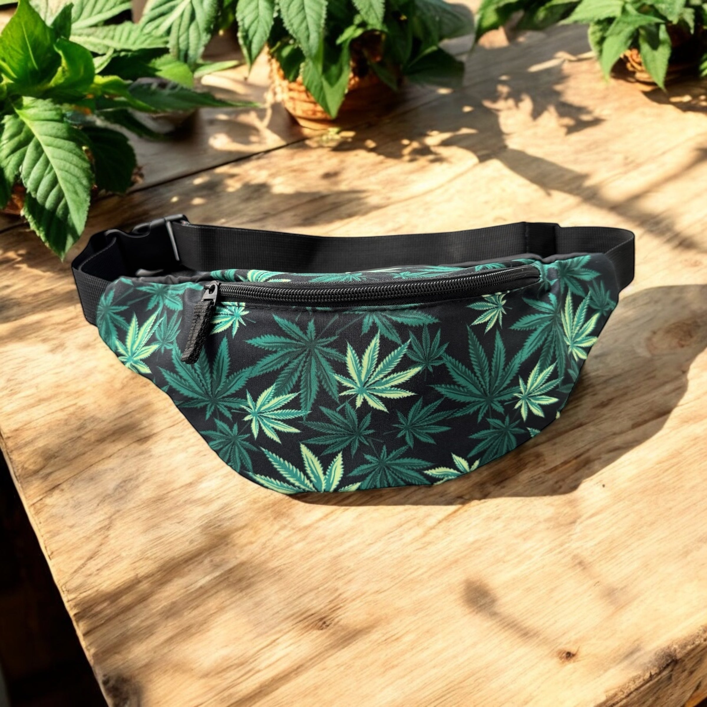 Bolso de cintura/bolso cruzado con diseño de hoja de cáñamo – Casual, práctico y estiloso