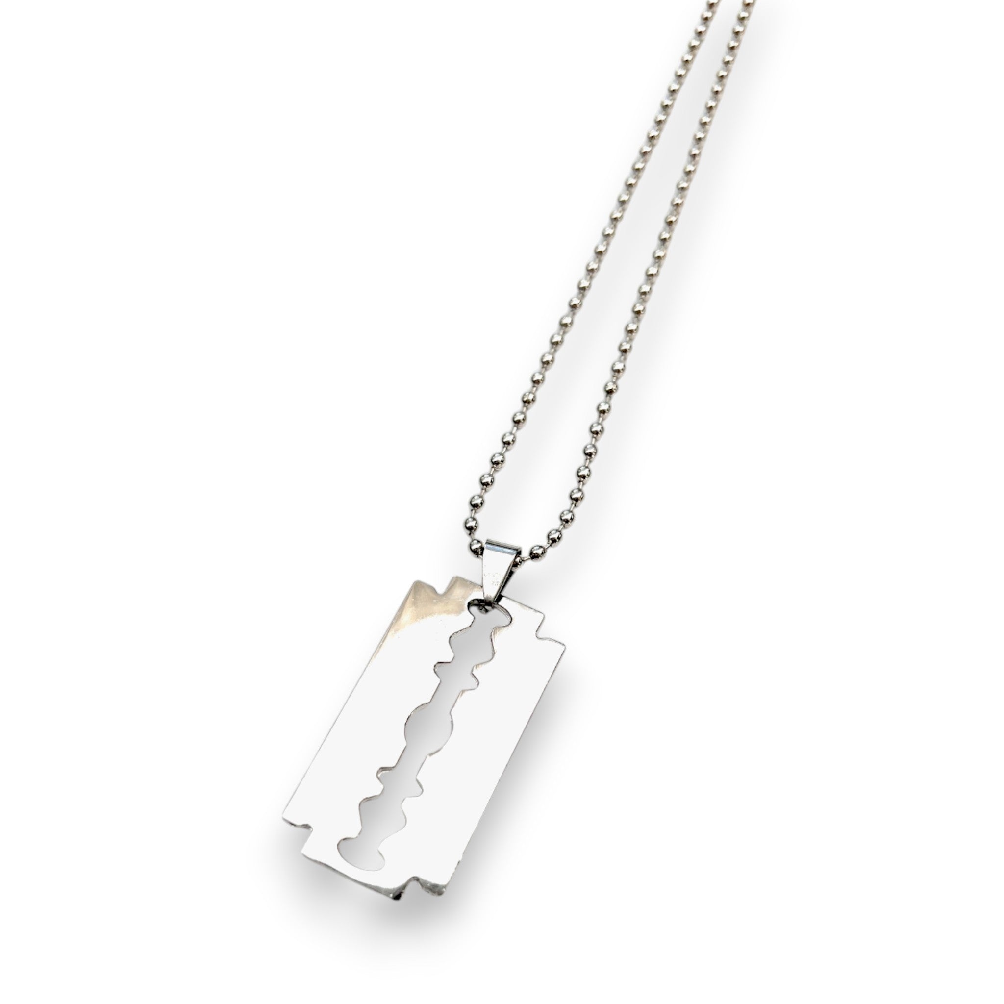 Collana d'argento con pendente a lamette – Elegante e pratica