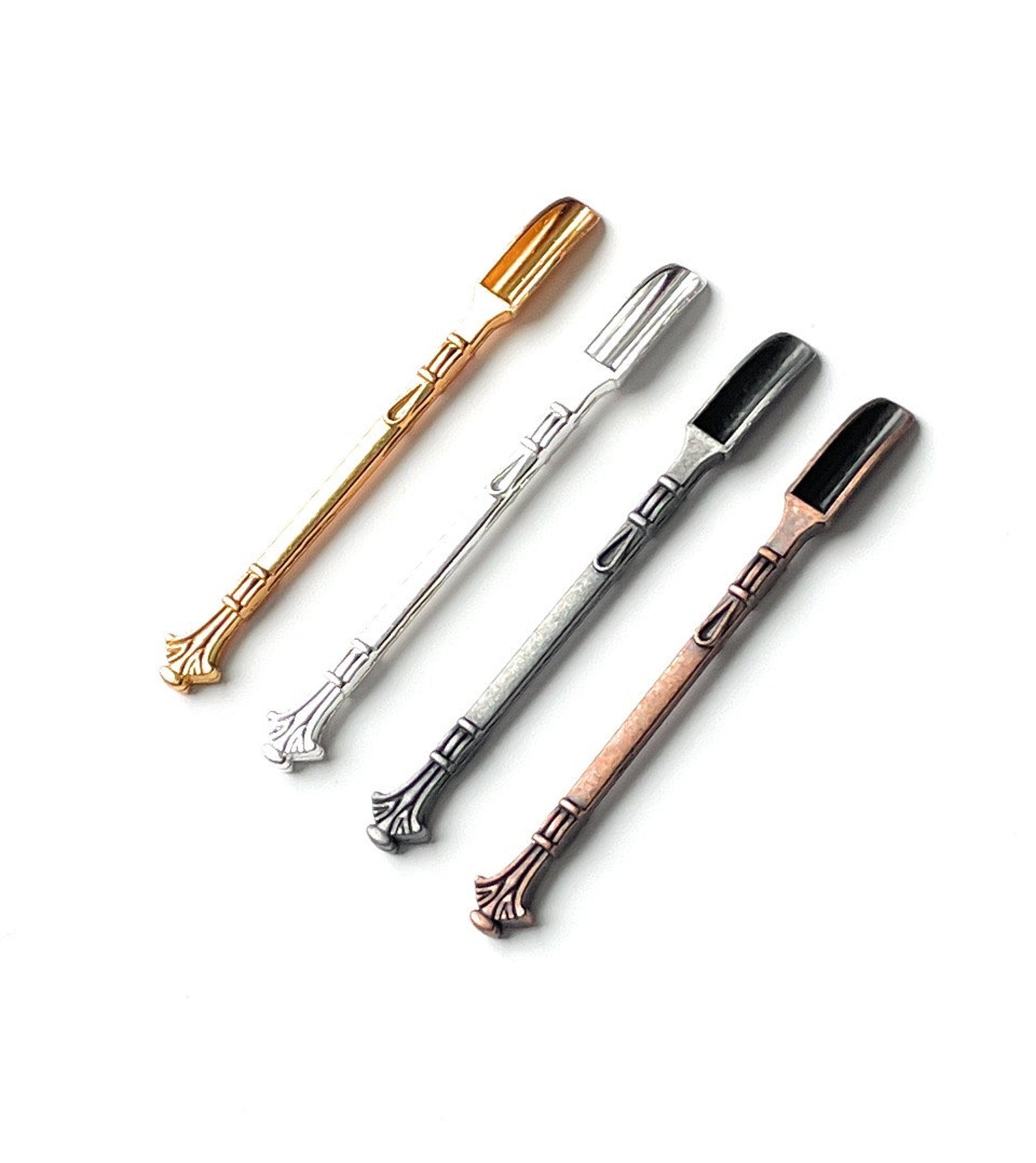 Elegante set de 4 cucharitas mini (80mm) – Oro, Plata, Hierro y Bronce