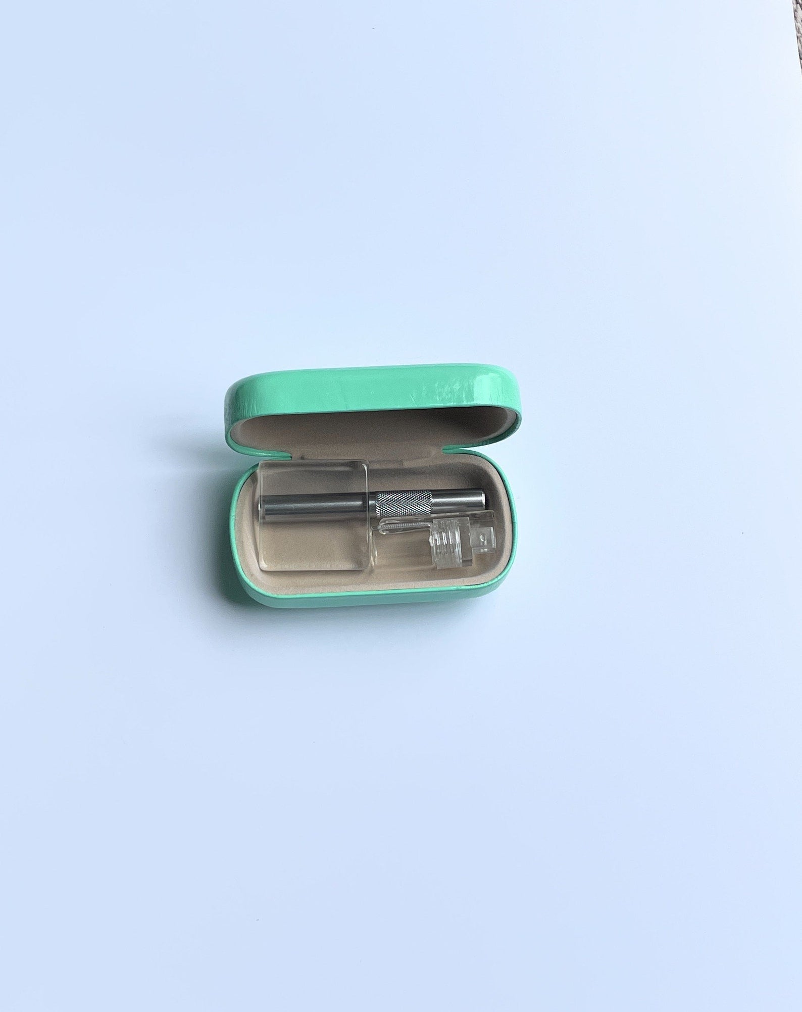 Set "Turquoise" – Stylish accessories in a noble hard case