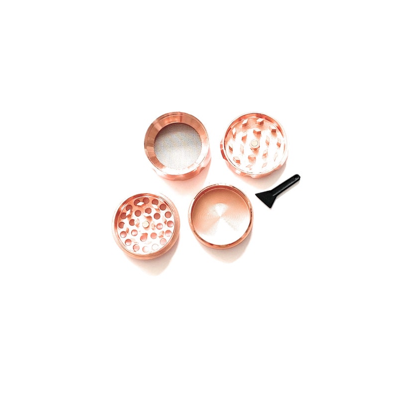 Roze Gouden Grinder 40mm – Elegant Ontwerp & Moeiteloos Malen