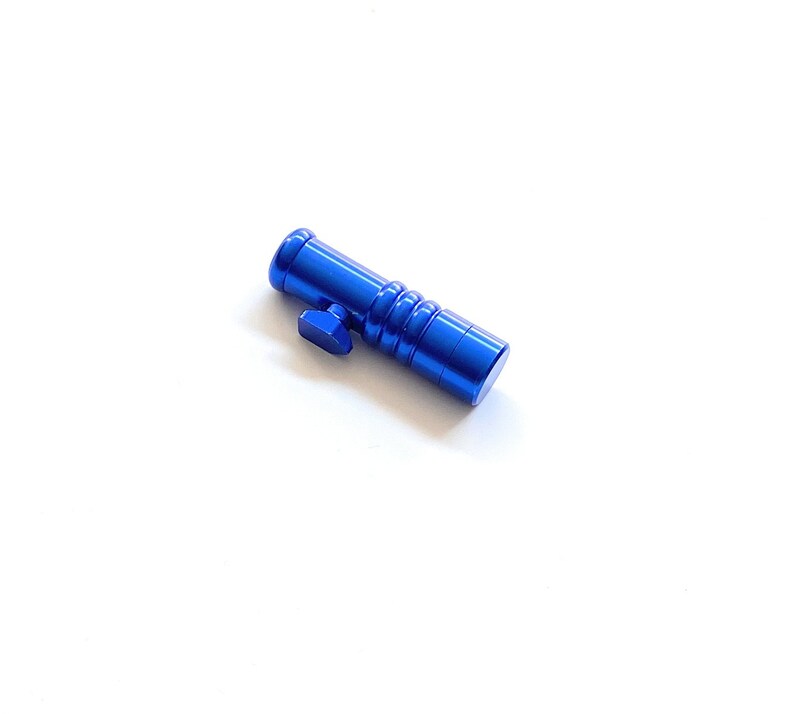 Dispenser portioner snuff made of aluminum/metal in blue